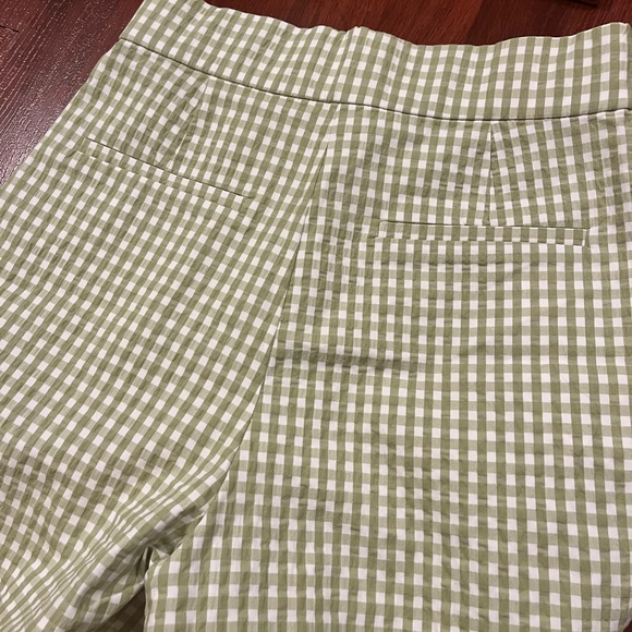 Zara shorts - Picture 7 of 7